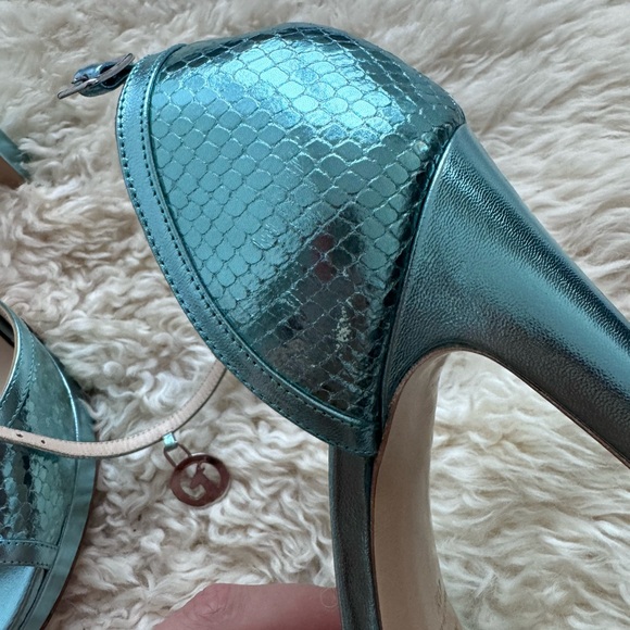 Moon D’elle The Nebbiolina Metallic Blue Leather Ankle Strap Heels - Picture 9 of 13